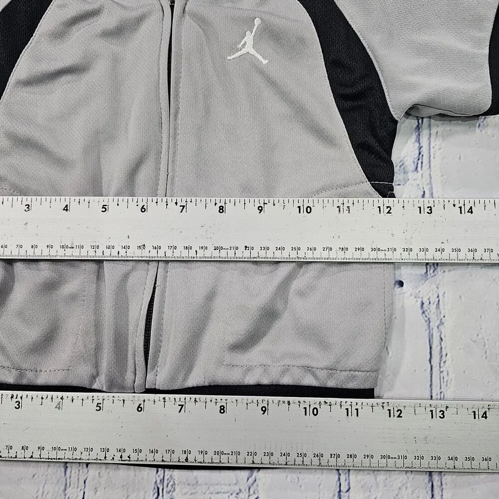 Nike Jordan Boys Grey Black Jacket Air Y2K TODDLER SIZE 24 MONTHS